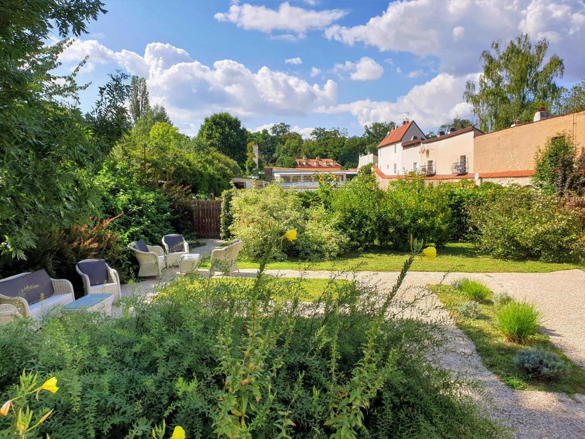 Garden Residence Prague Castle Kültér fotó