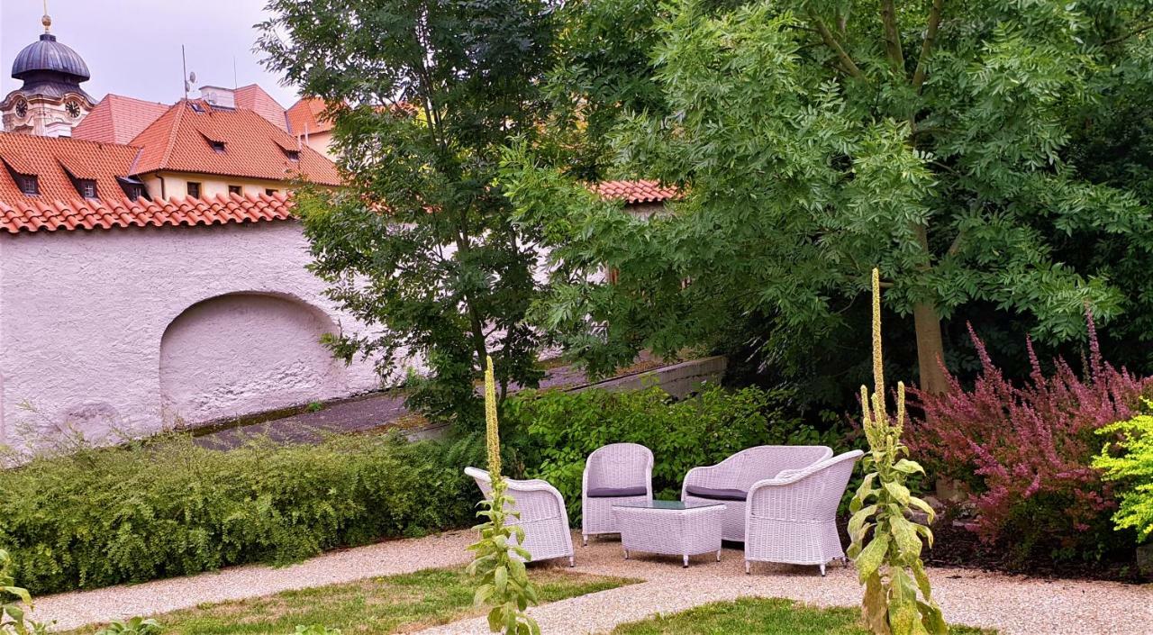 Garden Residence Prague Castle Kültér fotó